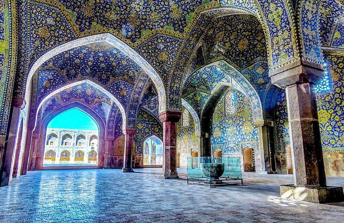 Editorial illustration for Safavid Art: Colour, Court and Craft